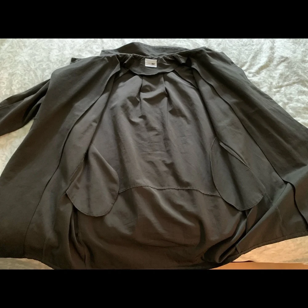 Korean-made outerwear - Picture 10 of 13